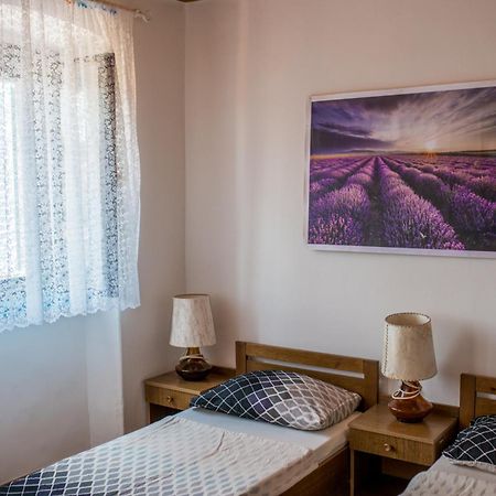 Hostel Flora Mali Lošinj Δωμάτιο φωτογραφία