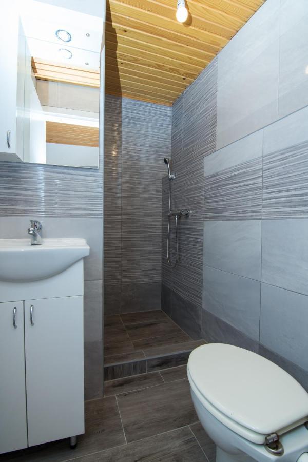 Hostel Flora Mali Lošinj Εξωτερικό φωτογραφία