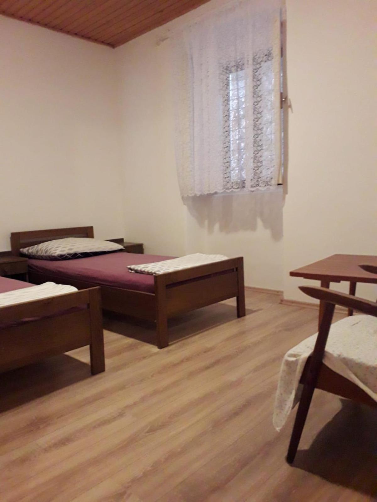 Hostel Flora Mali Lošinj Δωμάτιο φωτογραφία